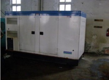 霞山康明斯150kw大型柴油二手发电机组
